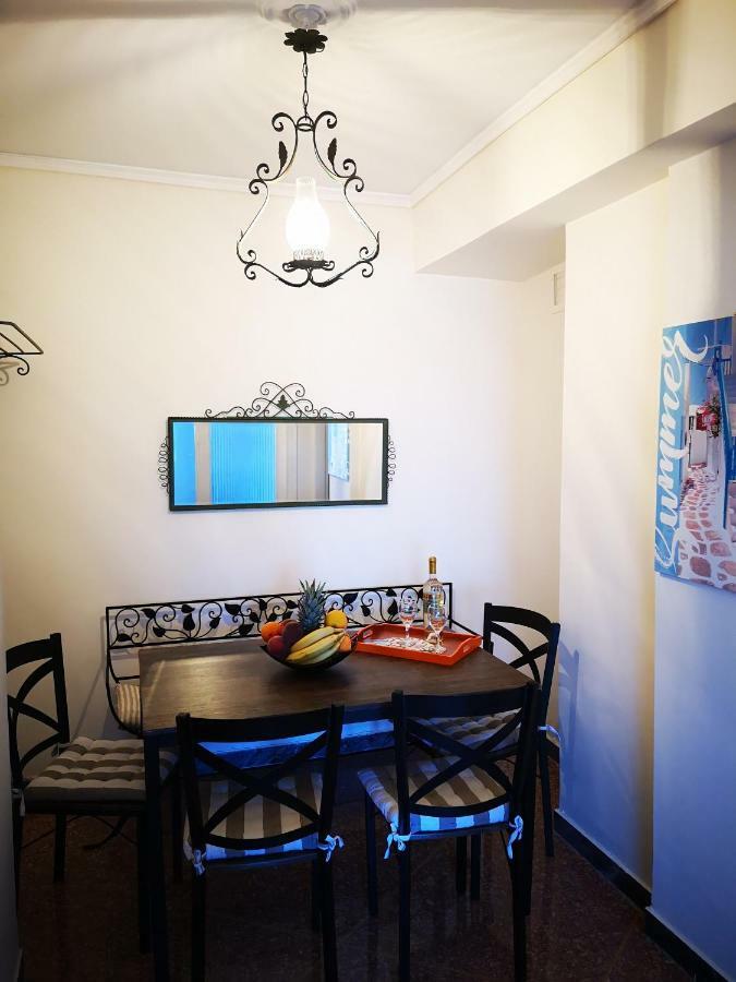 Sea&Sun Glyfada Apartment Athen Eksteriør billede