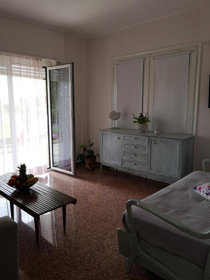 Sea&Sun Glyfada Apartment Athen Eksteriør billede